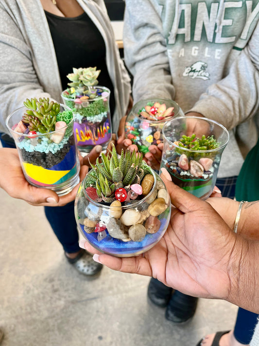 Colorful Layers, Simple Design: DIY Terrariums